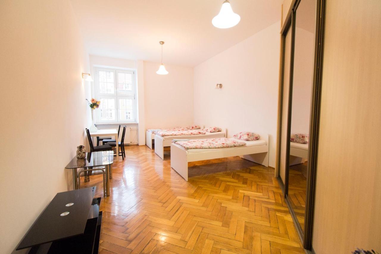 Happy Estate Apartments - Rynek ヴロツワフ エクステリア 写真